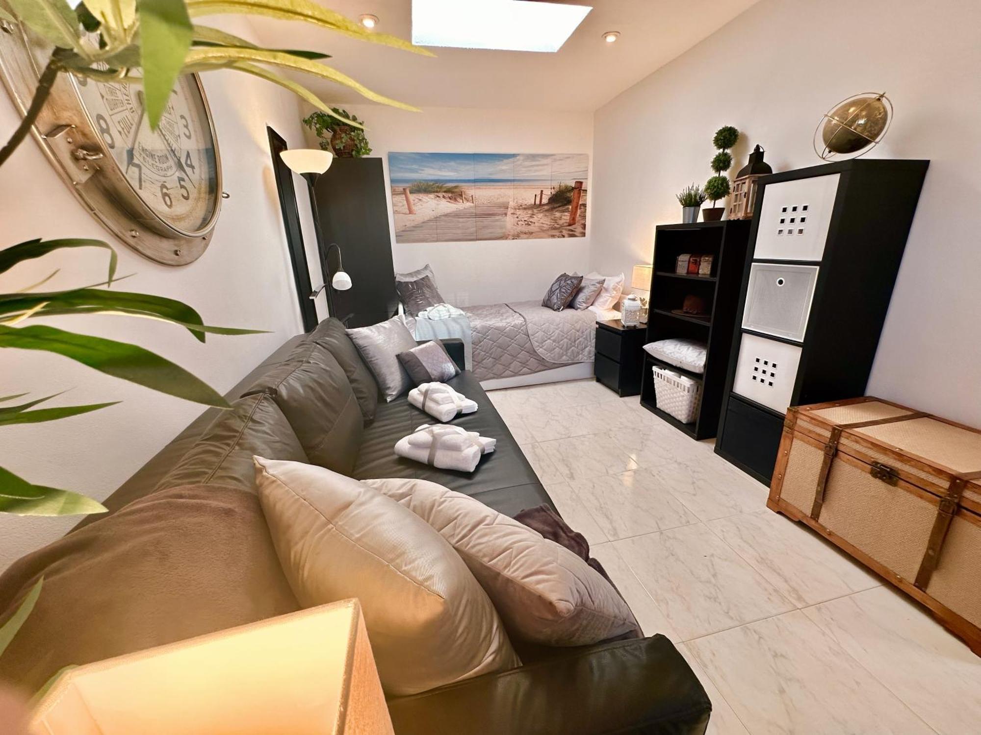 Villa Casacara Marbella Beachside Costabella -Spain מראה חיצוני תמונה