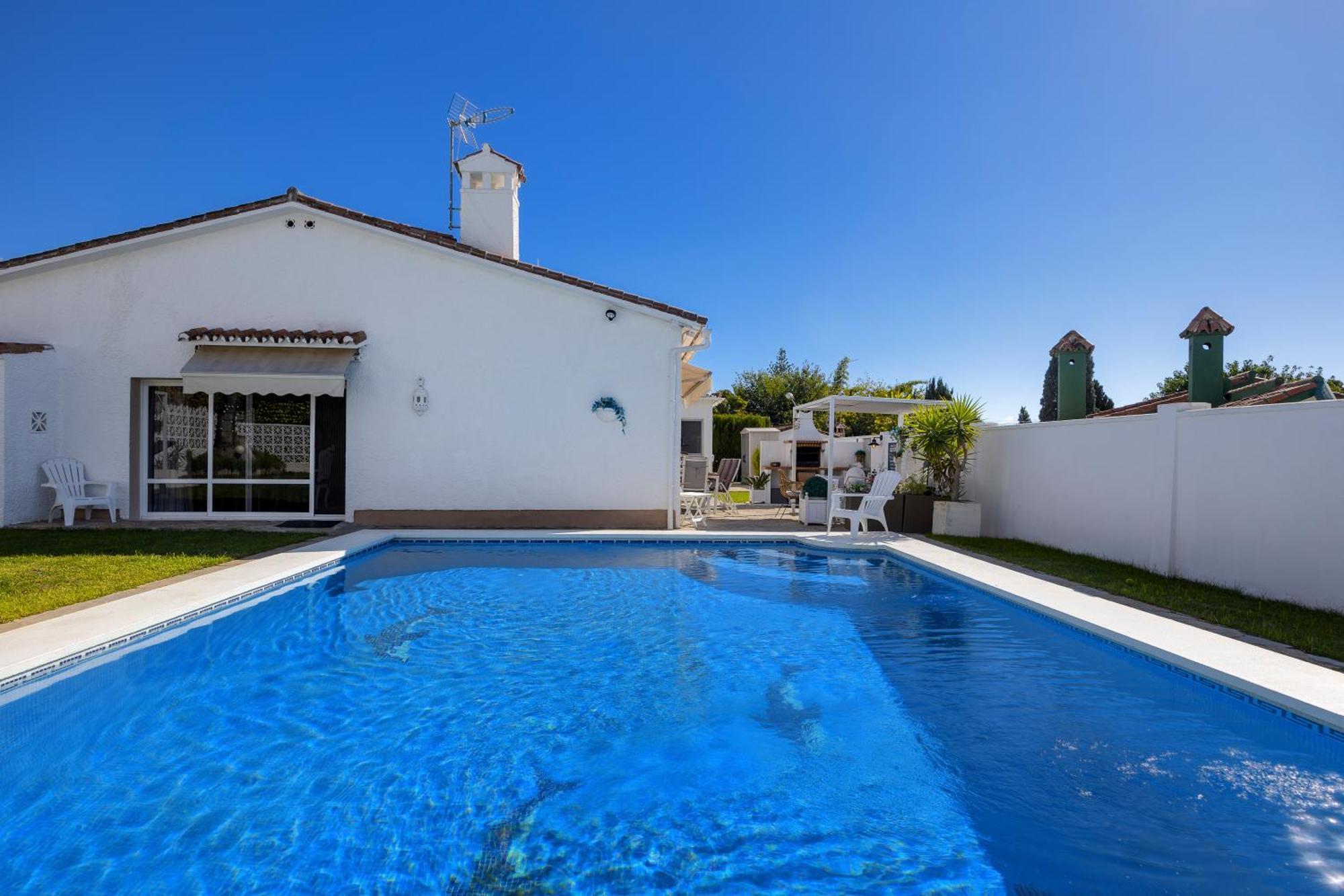 Villa Casacara Marbella Beachside Costabella -Spain מראה חיצוני תמונה