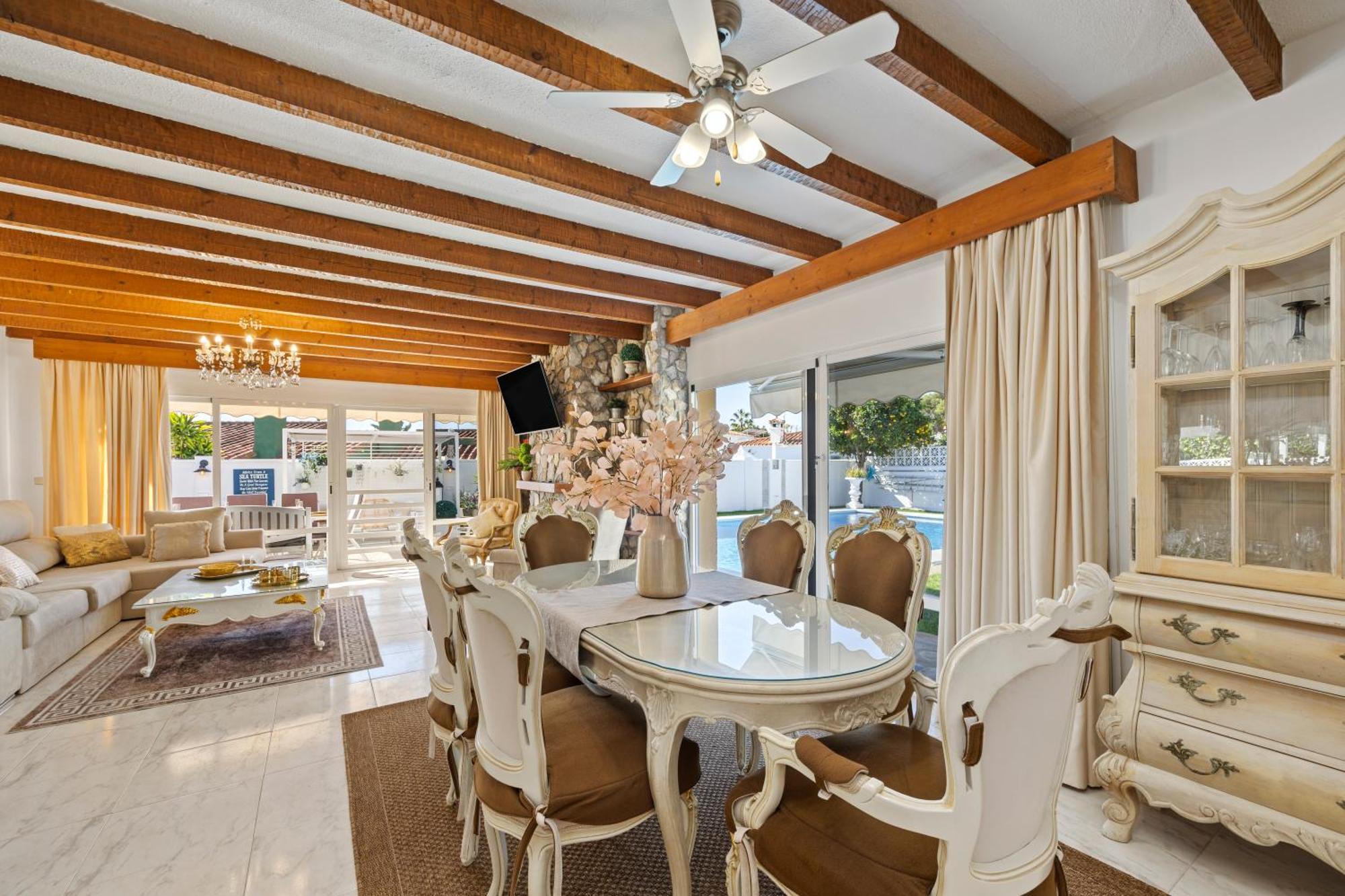 Villa Casacara Marbella Beachside Costabella -Spain מראה חיצוני תמונה