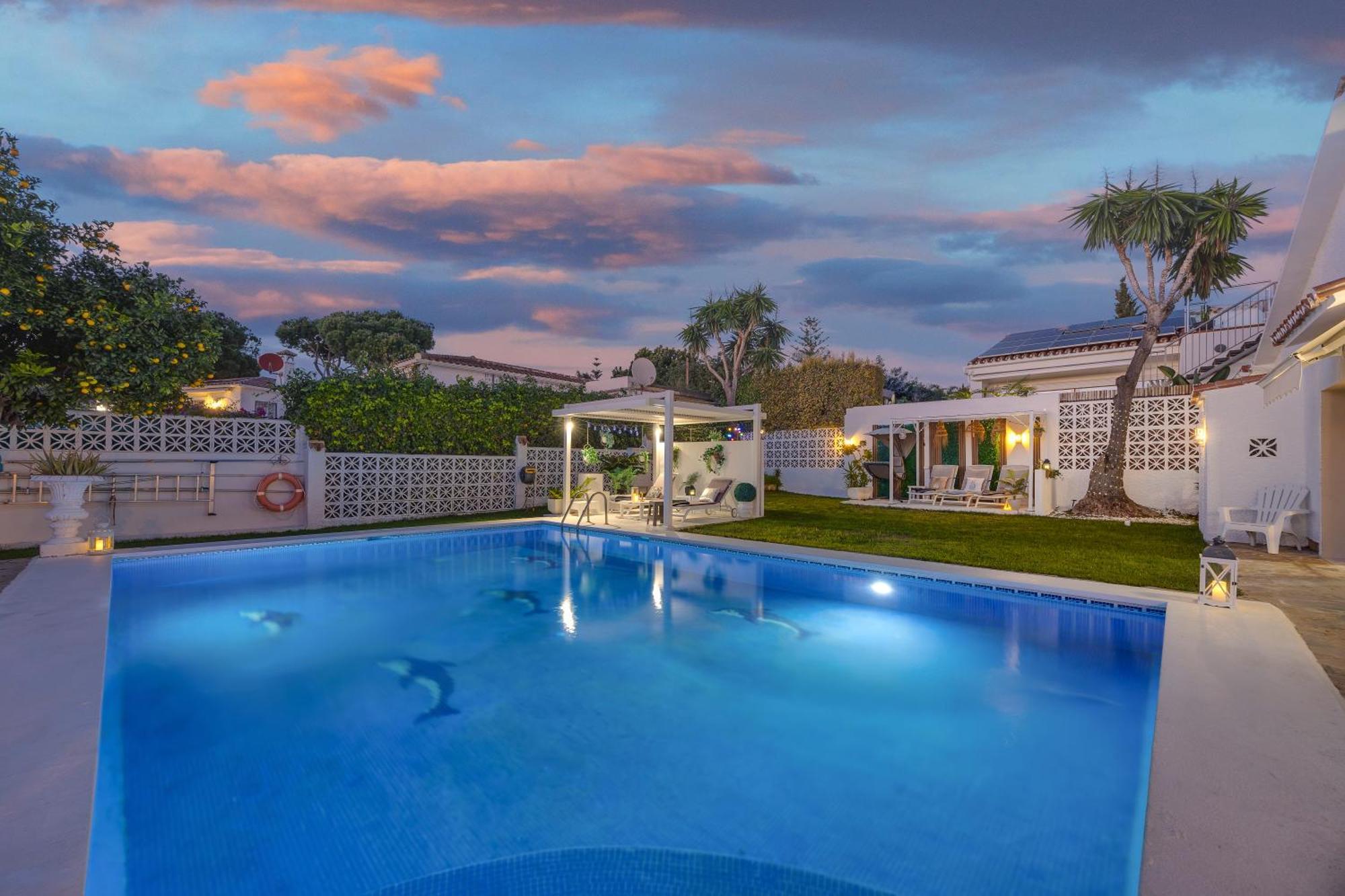 Villa Casacara Marbella Beachside Costabella -Spain מראה חיצוני תמונה
