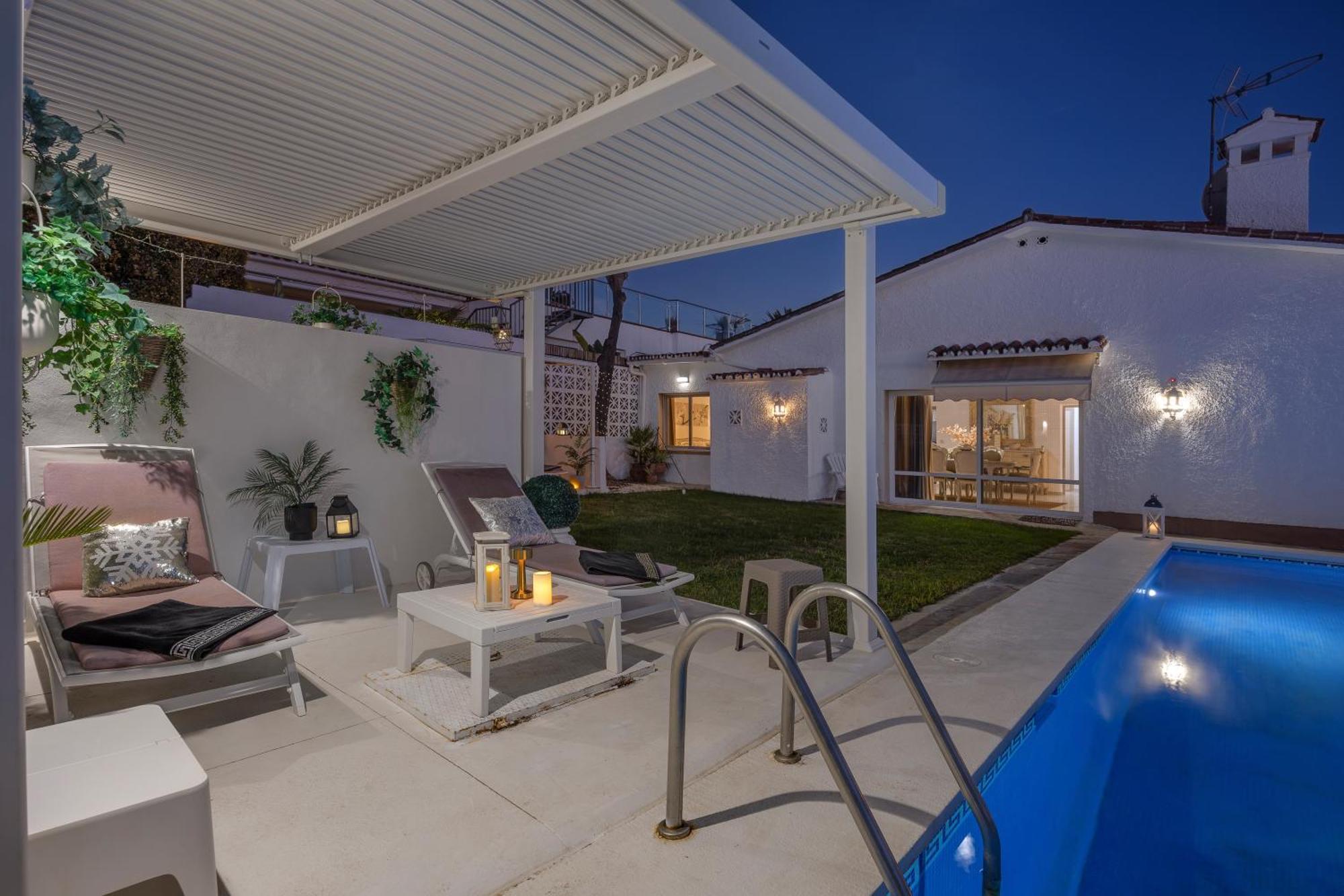 Villa Casacara Marbella Beachside Costabella -Spain מראה חיצוני תמונה